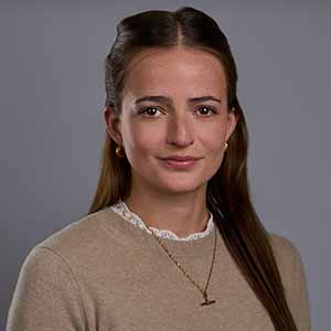 Picture of Issy Whyte<span class='pos'>PA & Office Manager</span>